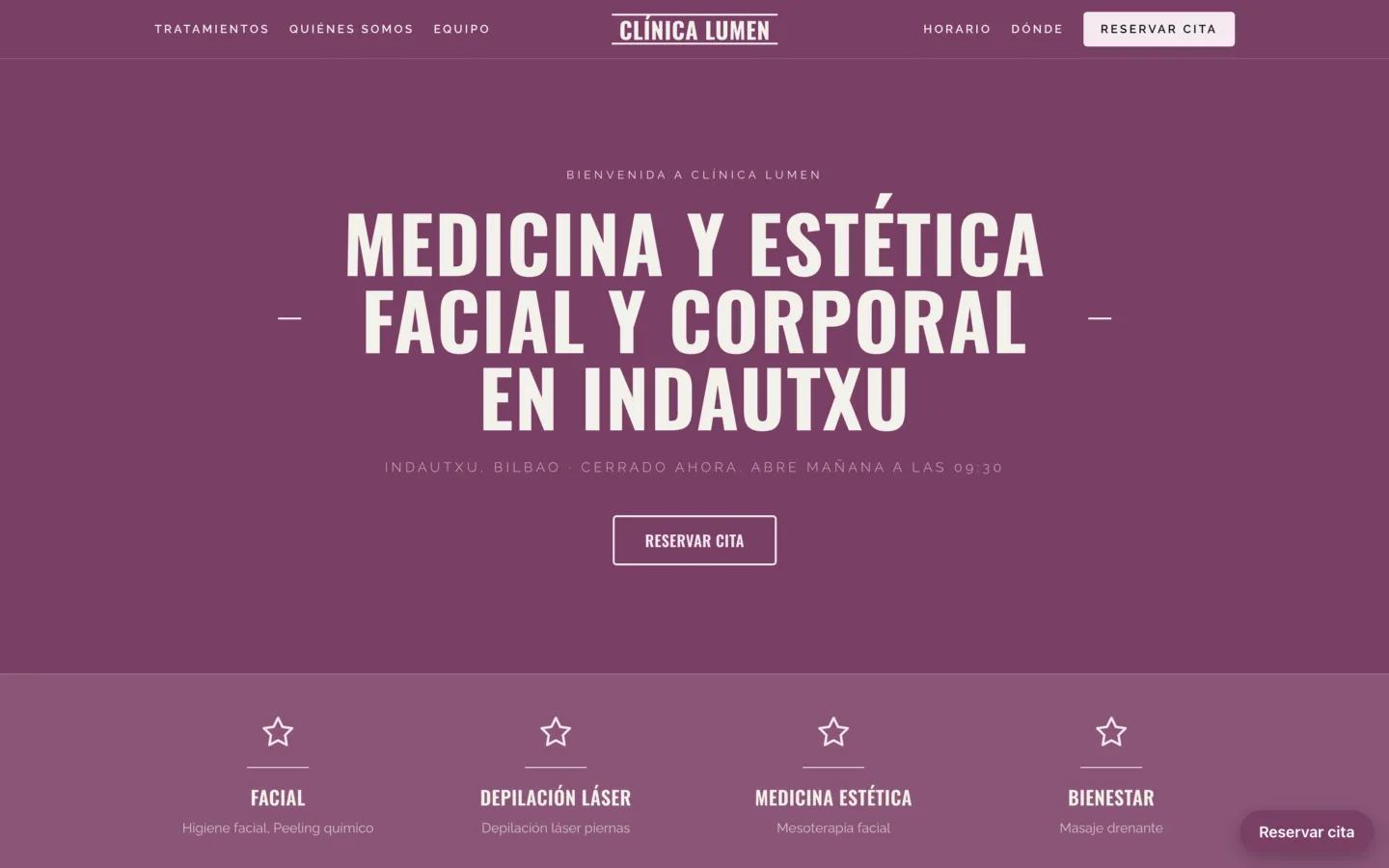Web de una clínica de ejemplo con su botón de reservar